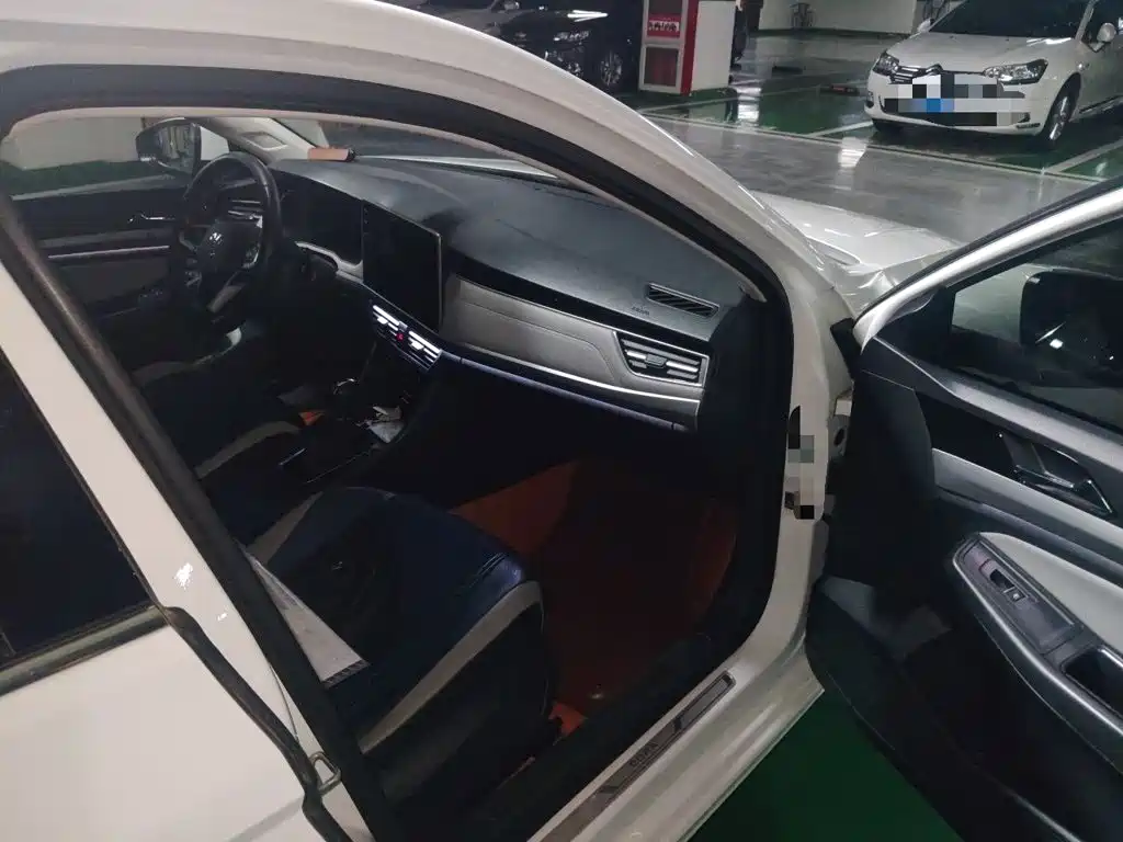Volkswagen Bora — миниатюра 17