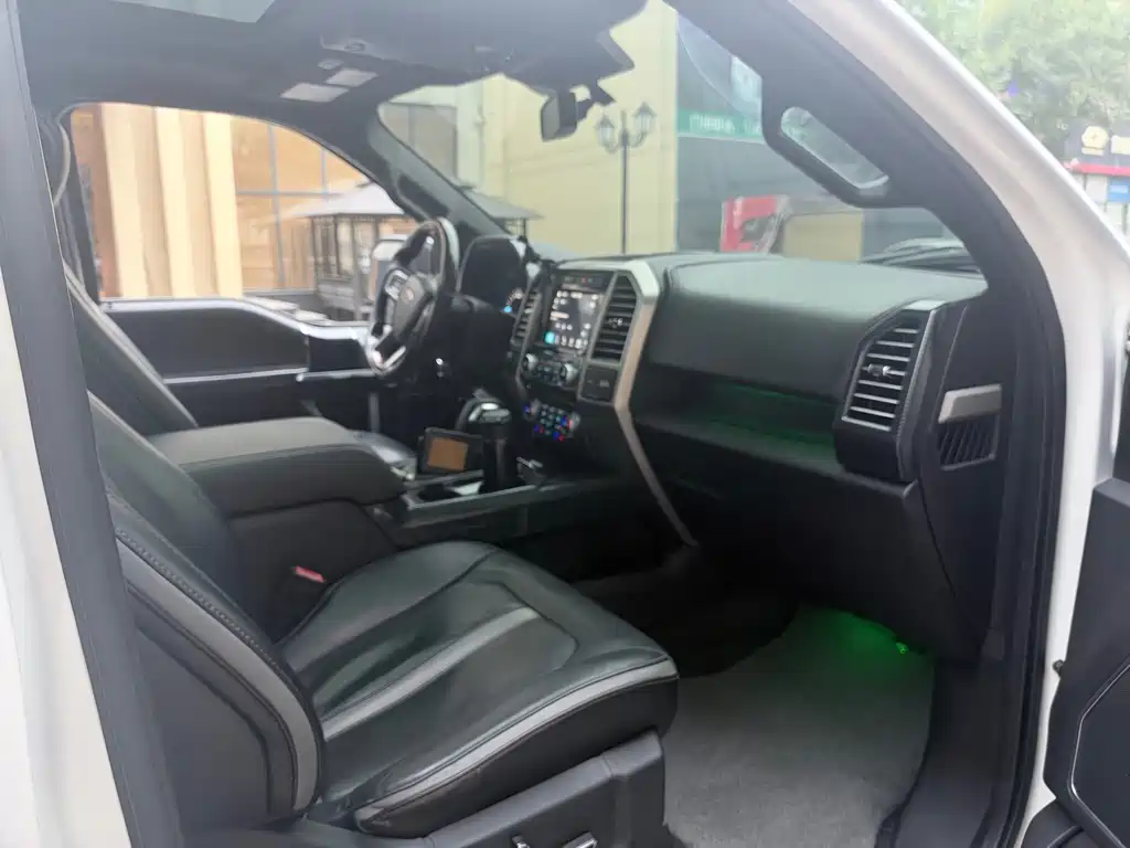 Ford F-150 Raptor — миниатюра 5