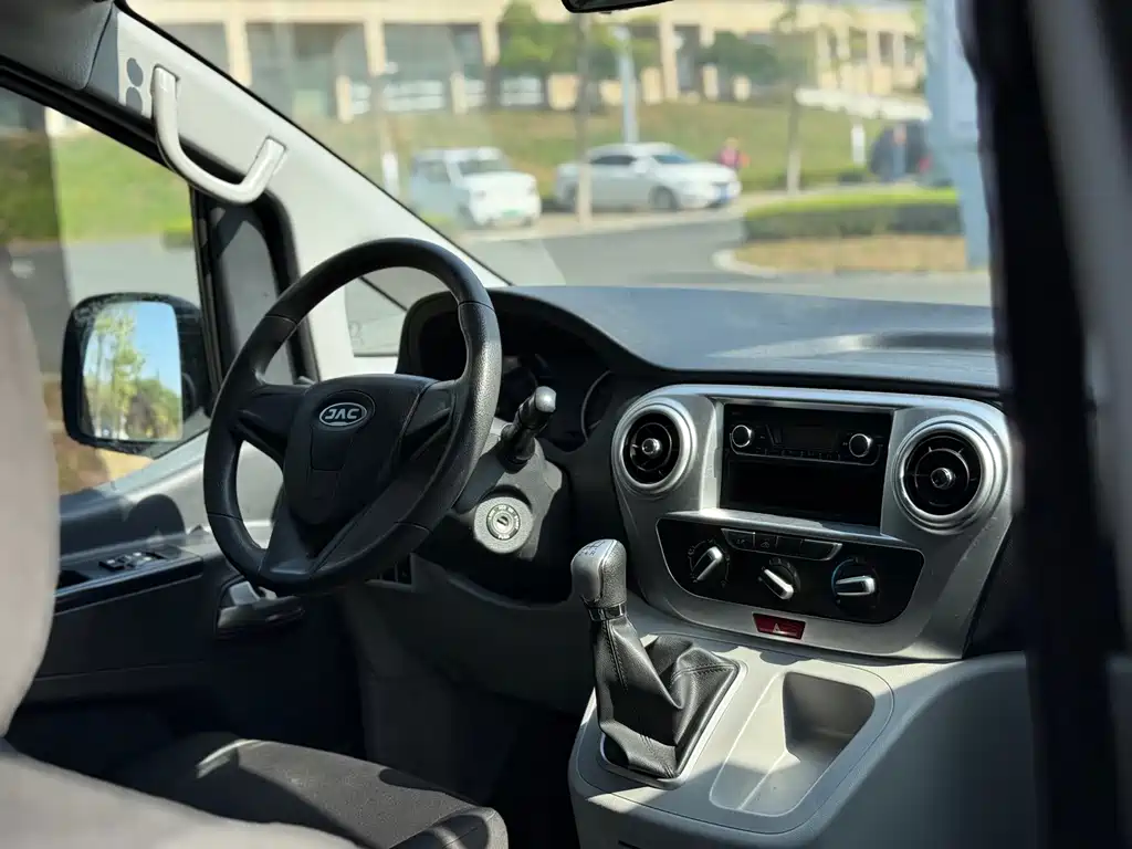 JAC Refine Refine M3 — миниатюра 10
