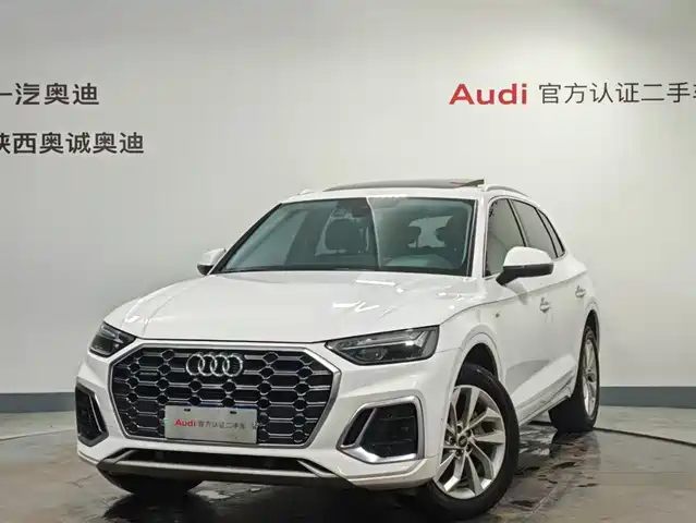 AUDI Q5L 2021