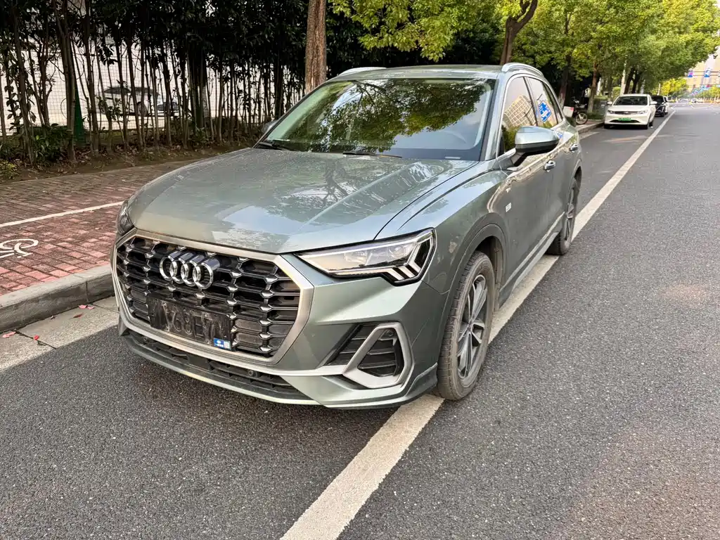 Audi Q3 2022