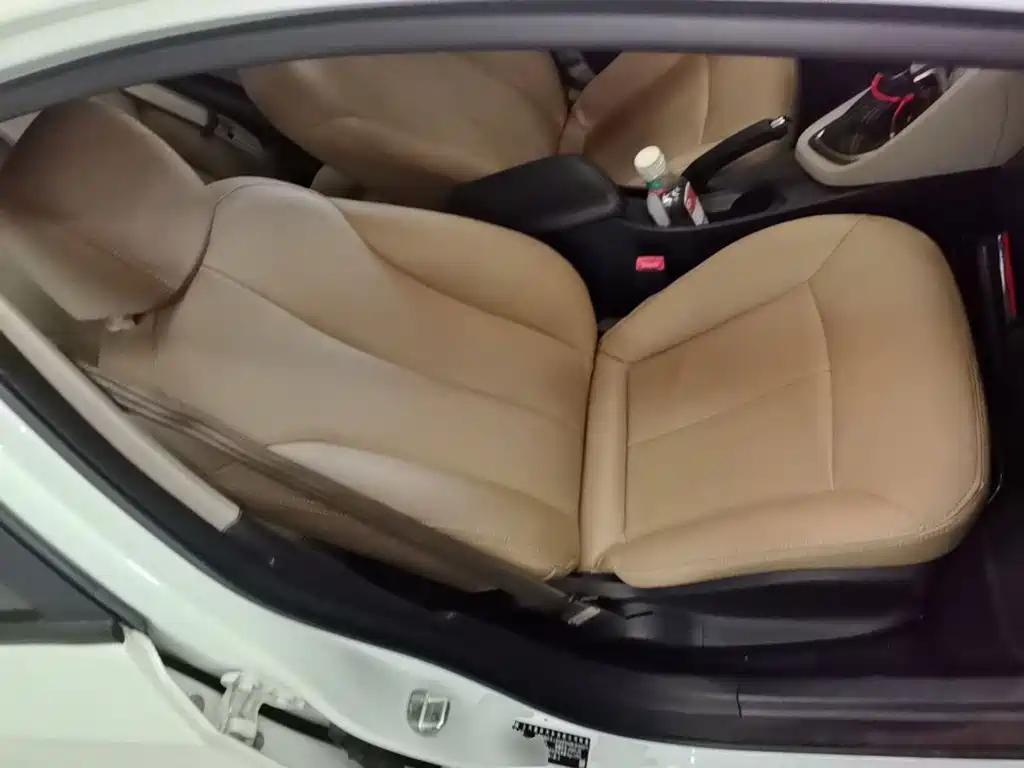 Buick Excelle — миниатюра 25