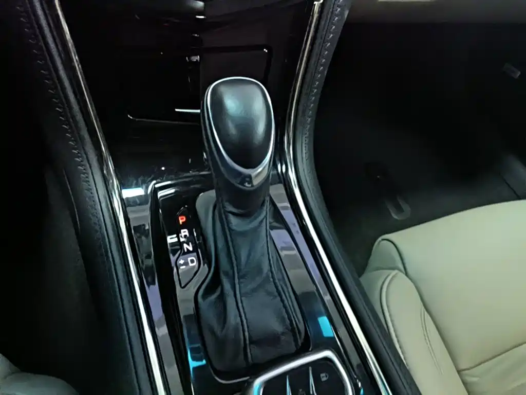 Cadillac ATS-L — миниатюра 14