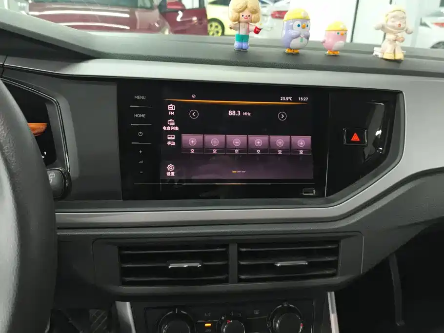 Volkswagen Polo — миниатюра 13