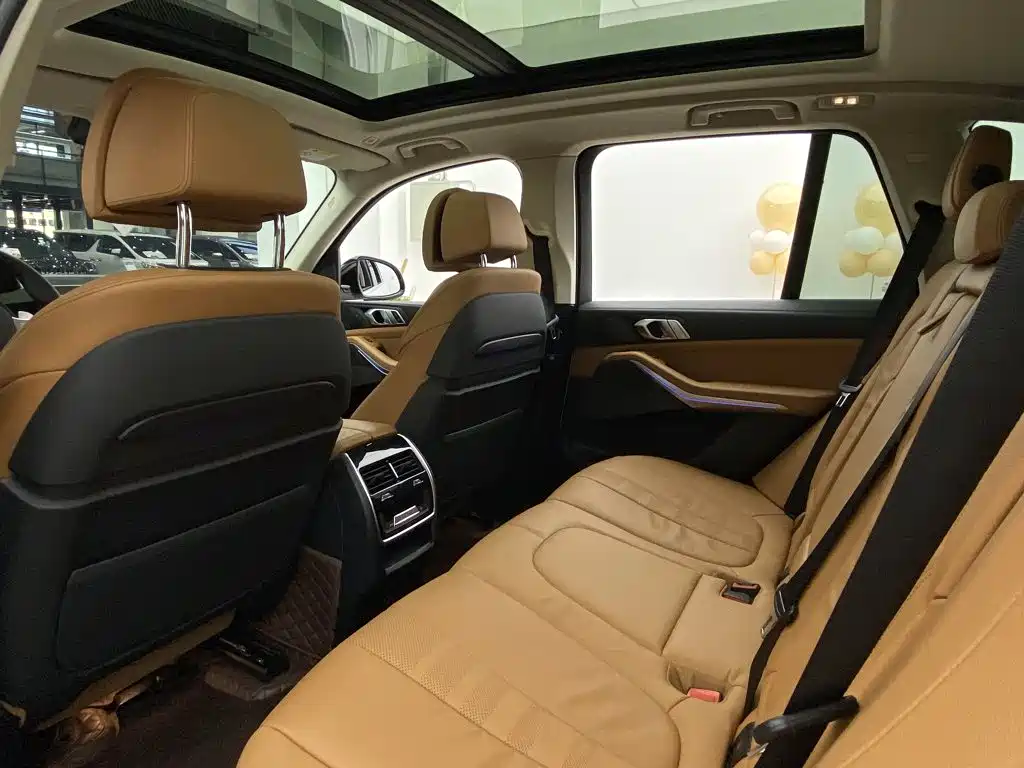 BMW X5 (Import) — миниатюра 32