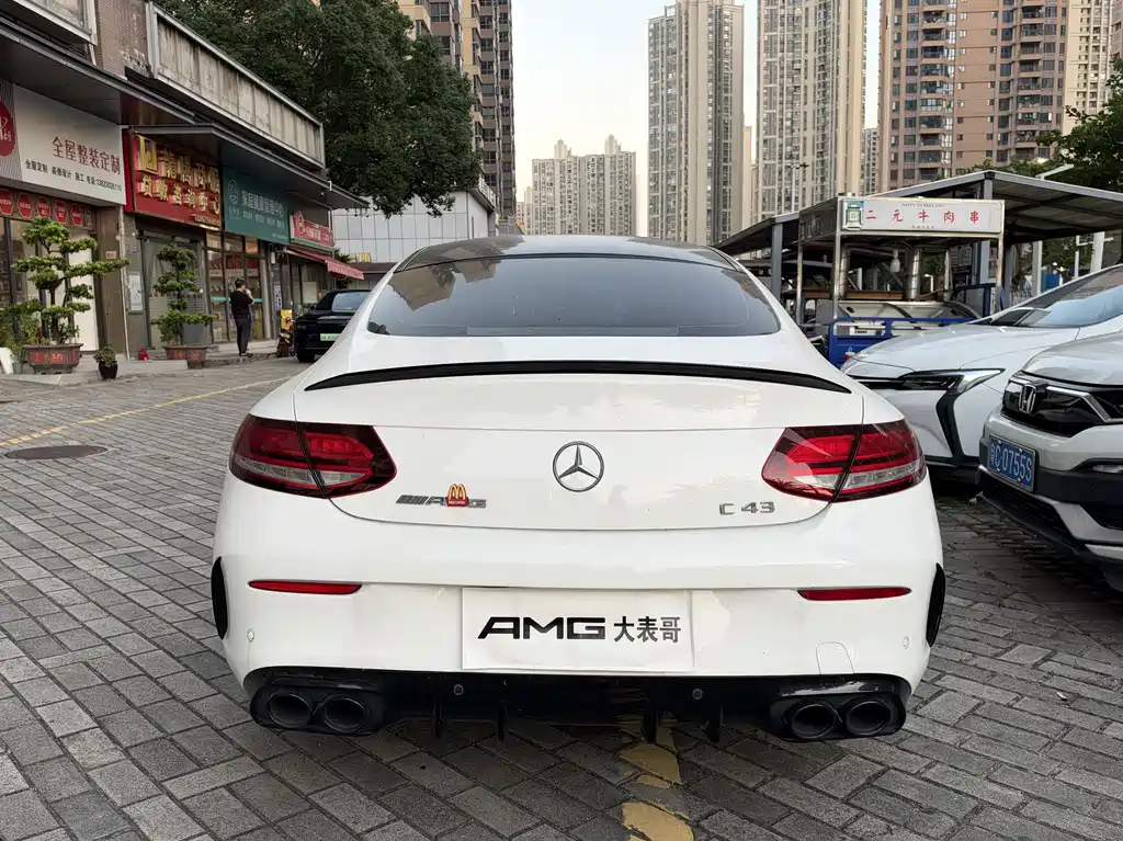 Mercedes-Benz C-Class AMG — миниатюра 8
