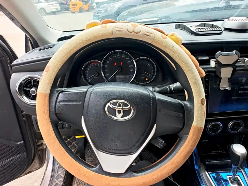 Toyota Corolla — миниатюра 11
