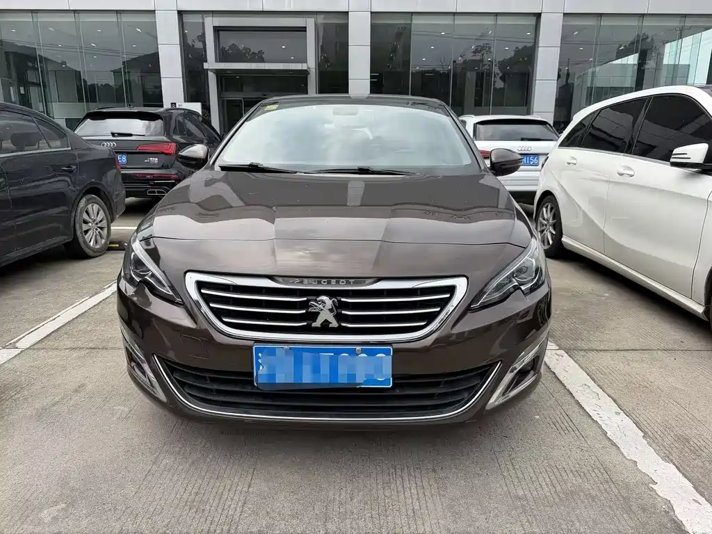 Peugeot 408 2014 1.6T AT