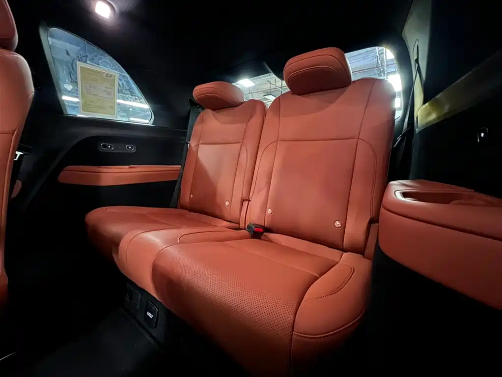 Li Auto L8 2025 Ultra