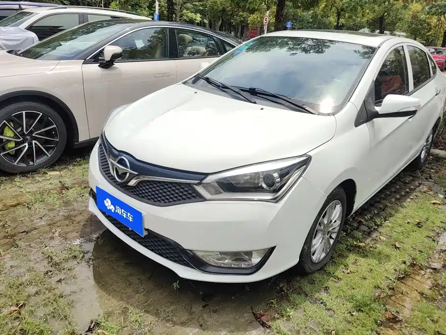 2016 Haima M3 - zdjęcie 1 z 16
