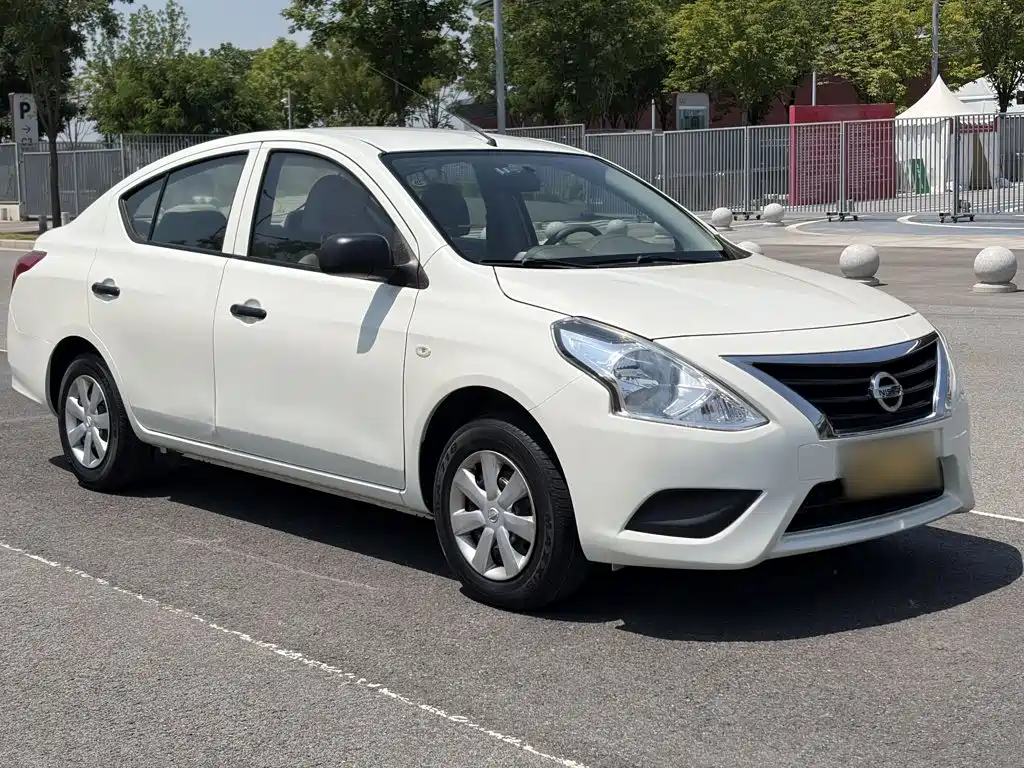 Nissan Sunny 2014 1.5XE CVT Comfort