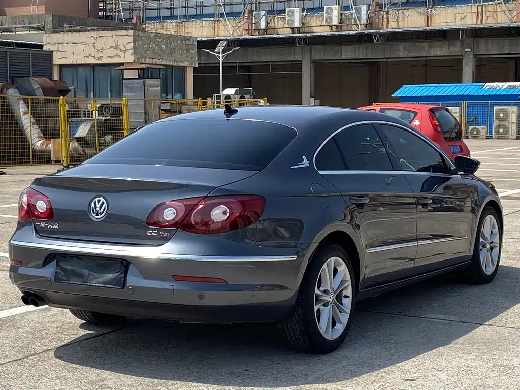 Volkswagen CC — миниатюра 7