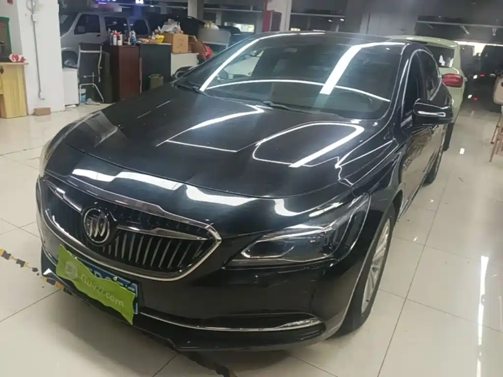 Buick LaCrosse — миниатюра 2