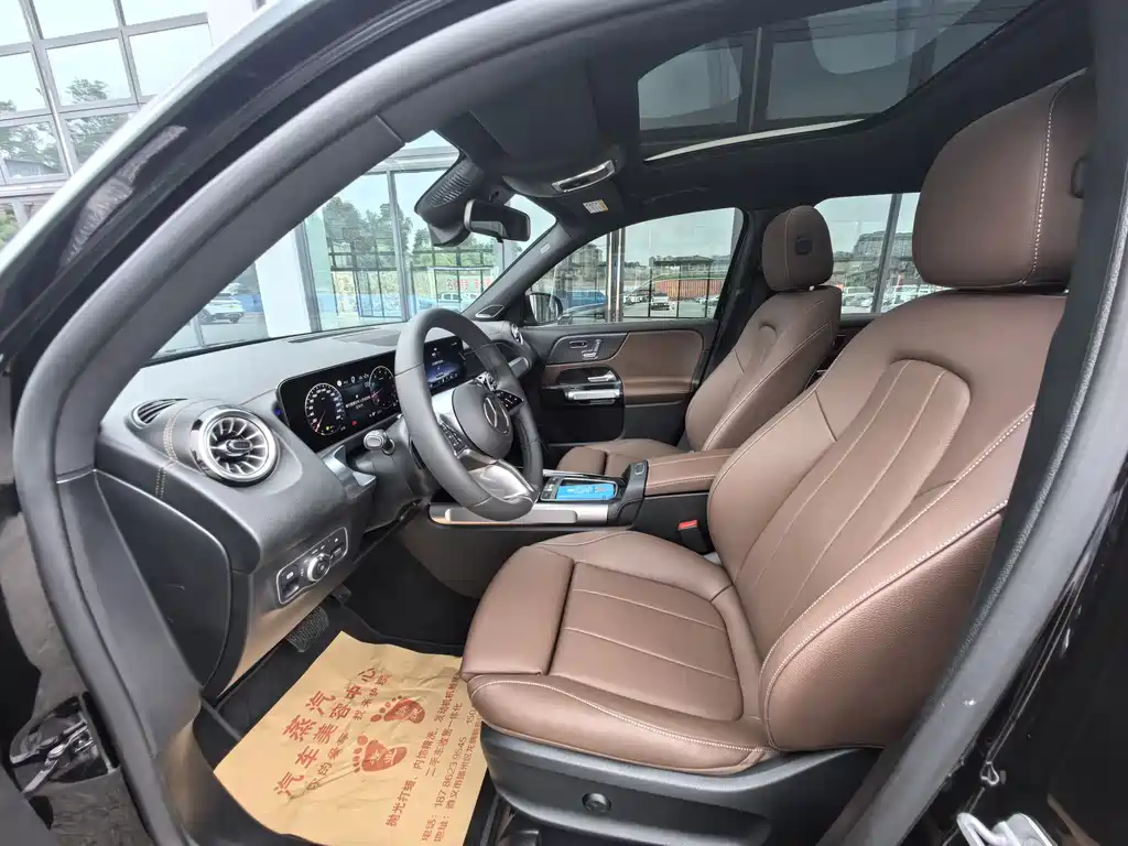 Mercedes-Benz GLB 2026 GLB 220