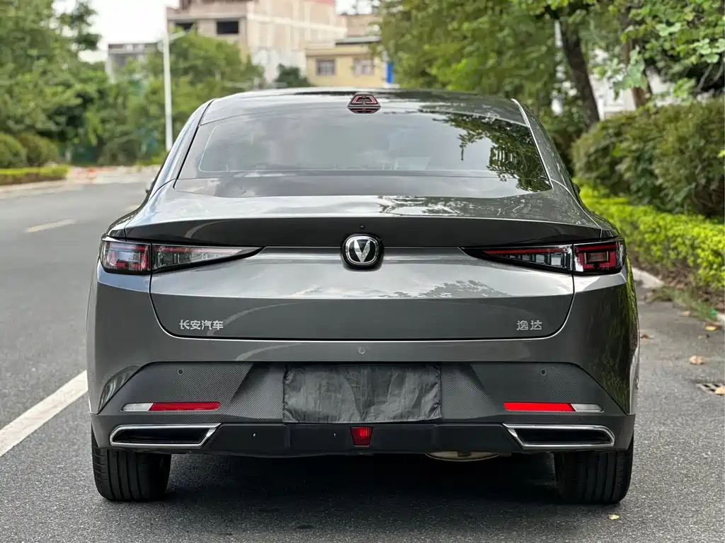 Changan Yida — миниатюра 5