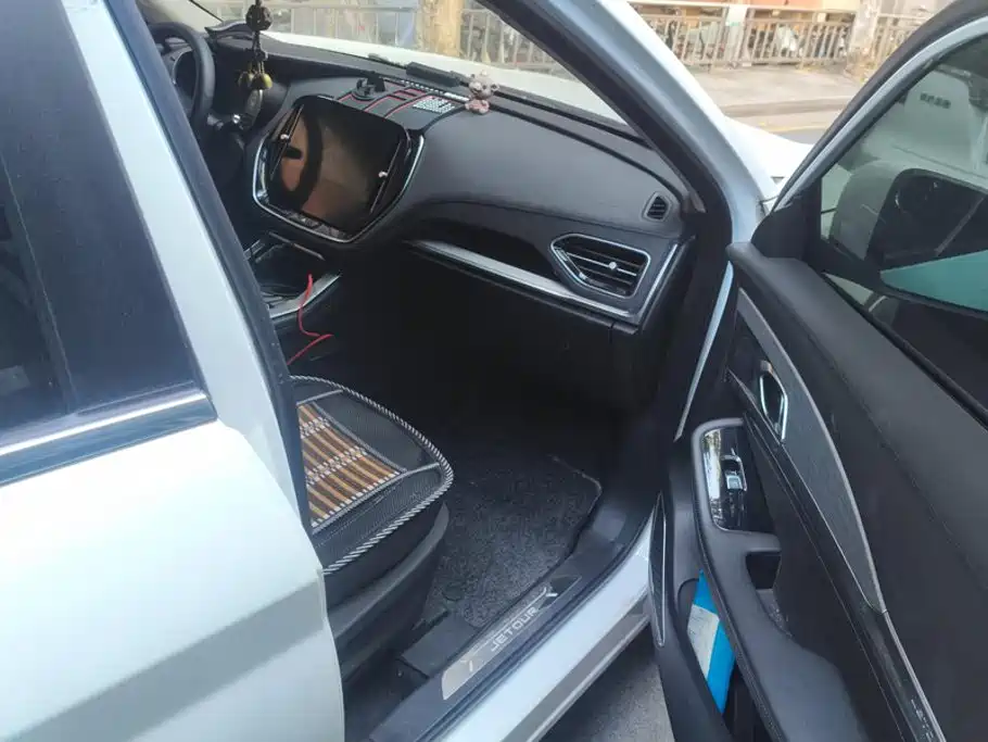 Jetour X70 — миниатюра 8