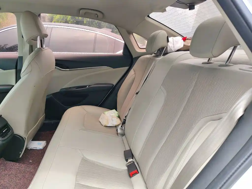 Buick Excelle — миниатюра 18