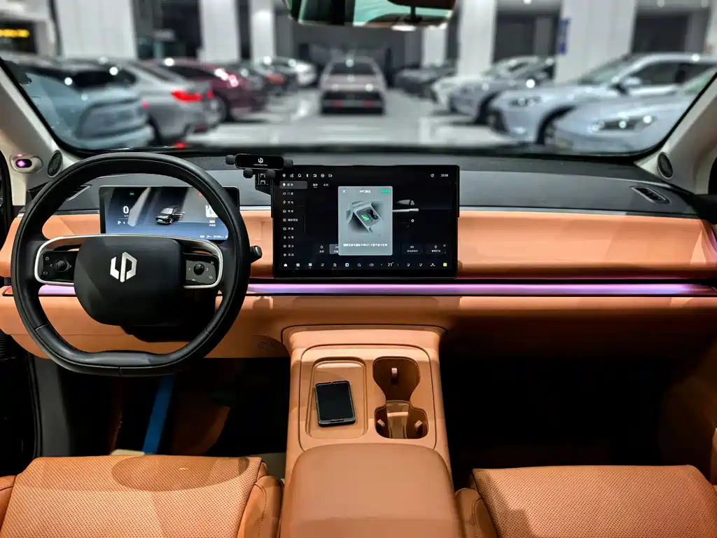 Leapmotor Leapmotor C16 — миниатюра 9