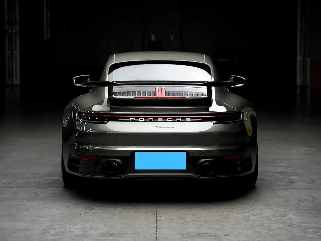 Porsche 911 2023 Carrera 3.0T