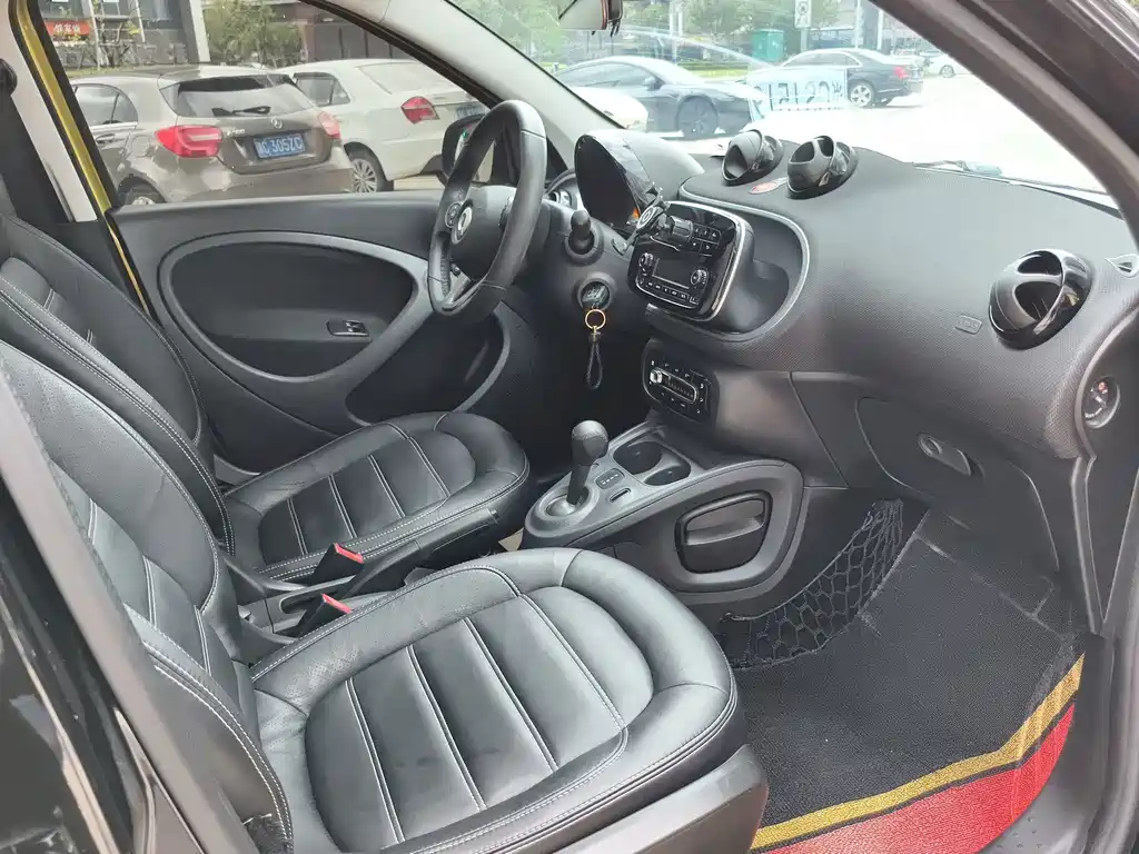 smart Smart Forfour — миниатюра 7