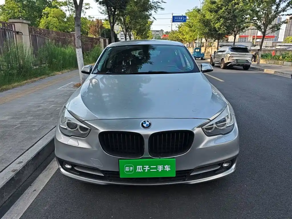 BMW 5 Series GT — миниатюра 3
