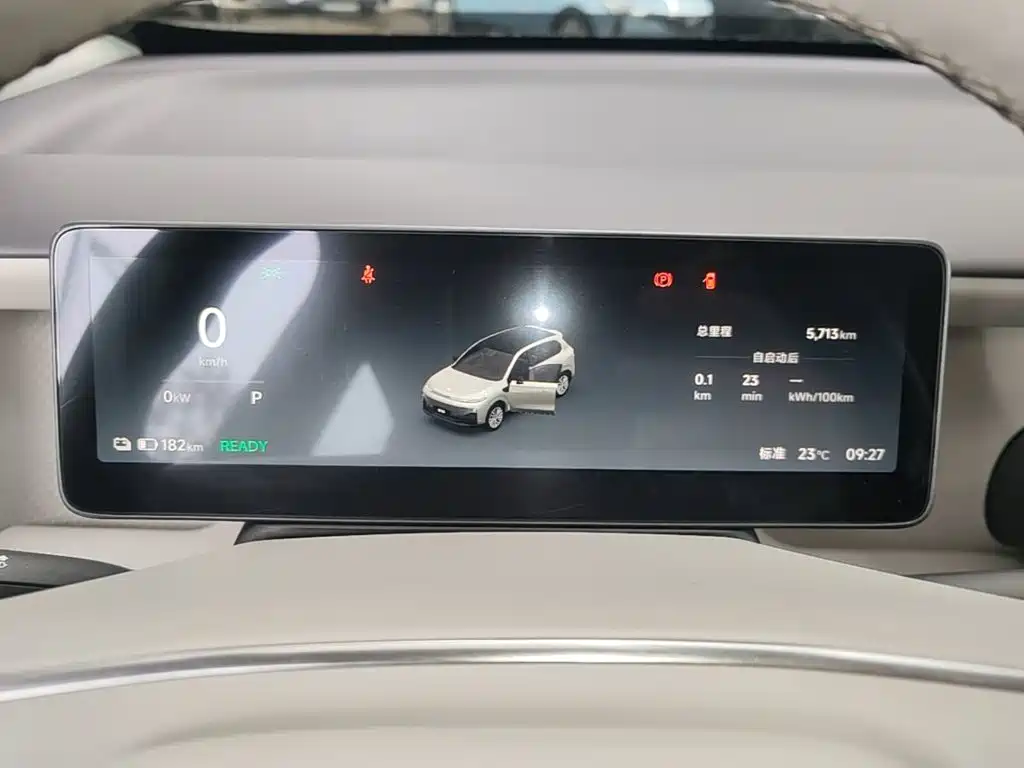 Leapmotor Leapmotor B10 — миниатюра 12