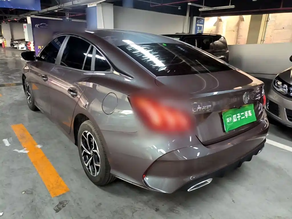 MG MG5 — миниатюра 22