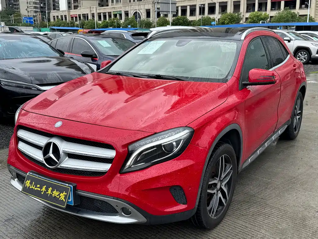 Купить Mercedes-Benz GLA