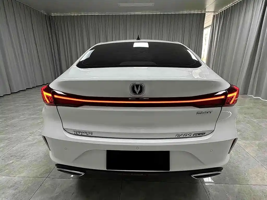 Changan Eado 2022 PLUS NE 1.4T GDI DCT Luxury