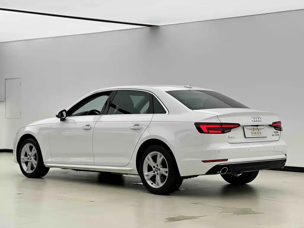 Audi A4L 2018 30 40 TFSI