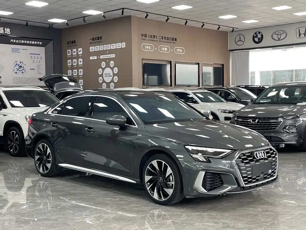 Audi A3 2023 A3L Limousine 35 TFSI Fashion Sport