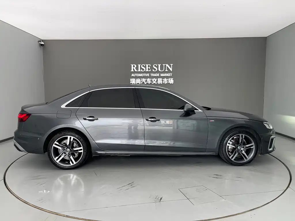 Audi A4L 2020 40 TFSI Luxury