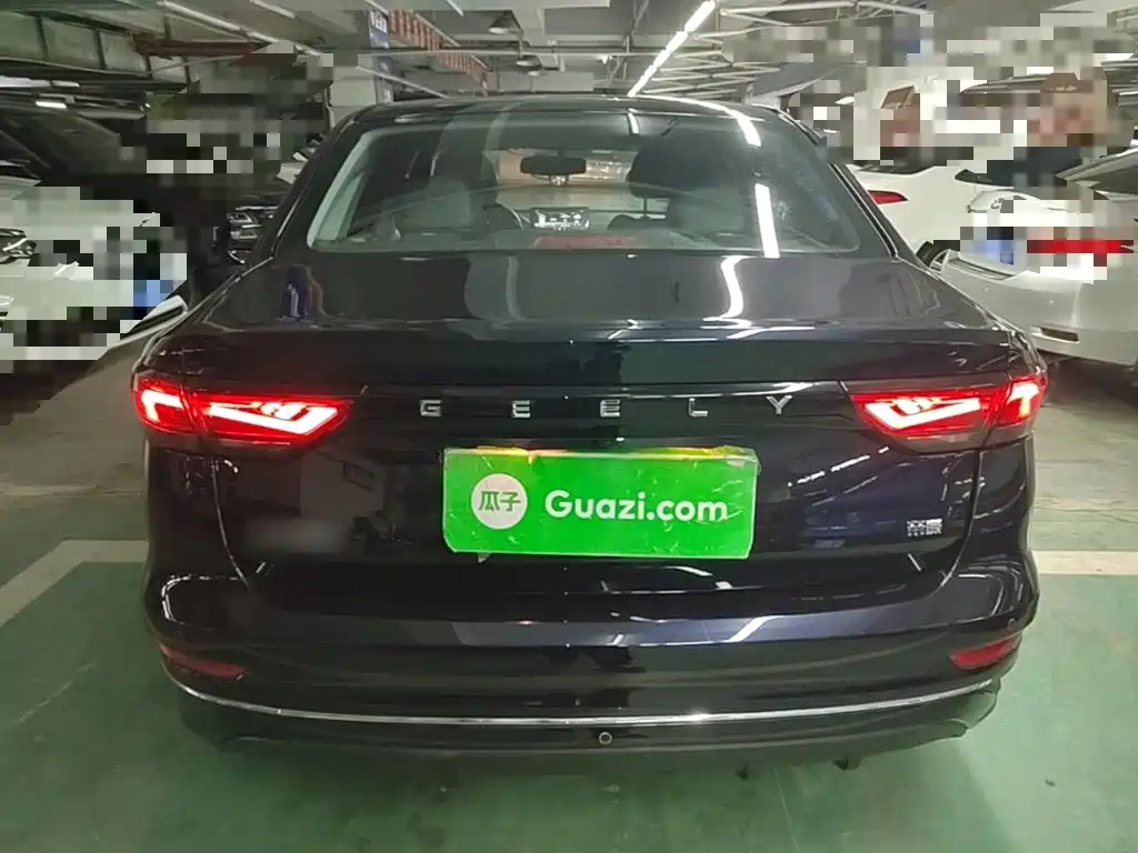 Geely Emgrand — миниатюра 6