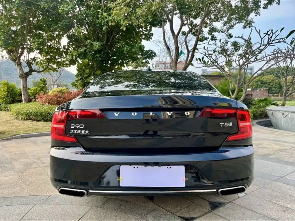 Volvo S90 2020 T5 Luxury