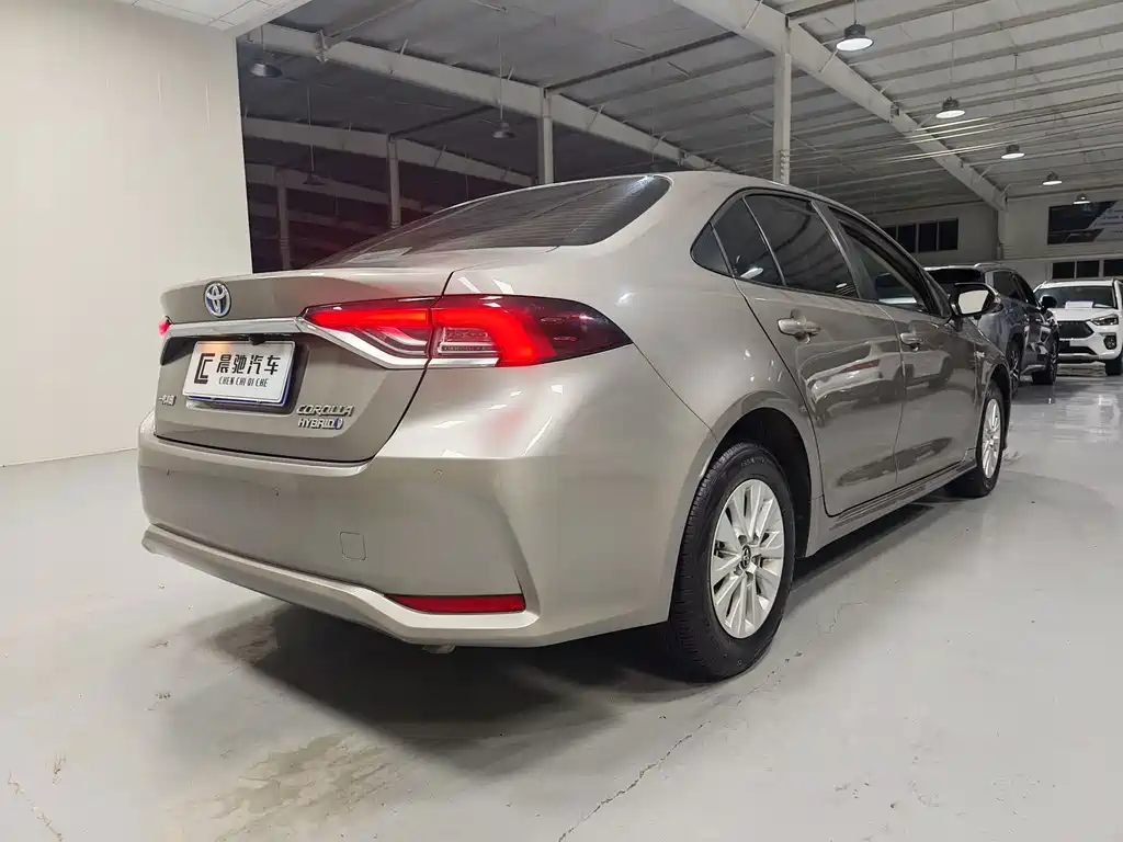 Toyota Corolla — миниатюра 4