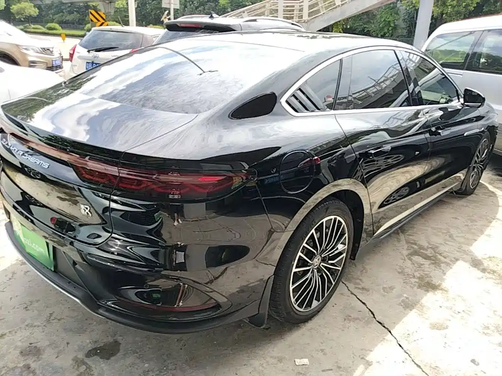 BYD Han — миниатюра 7