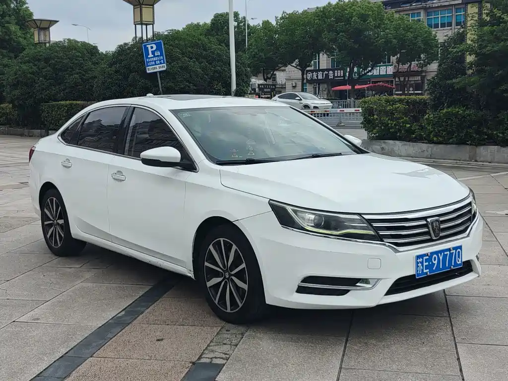 Roewe i6 Classic — миниатюра 3
