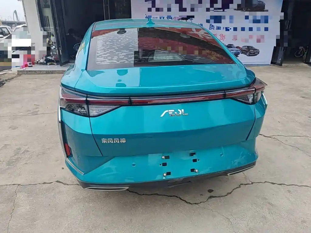 Aeolus Yixuan — миниатюра 6