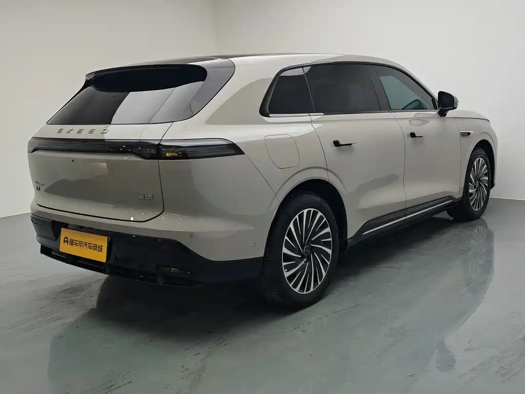 Exeed Xingjiyuan ET — миниатюра 6