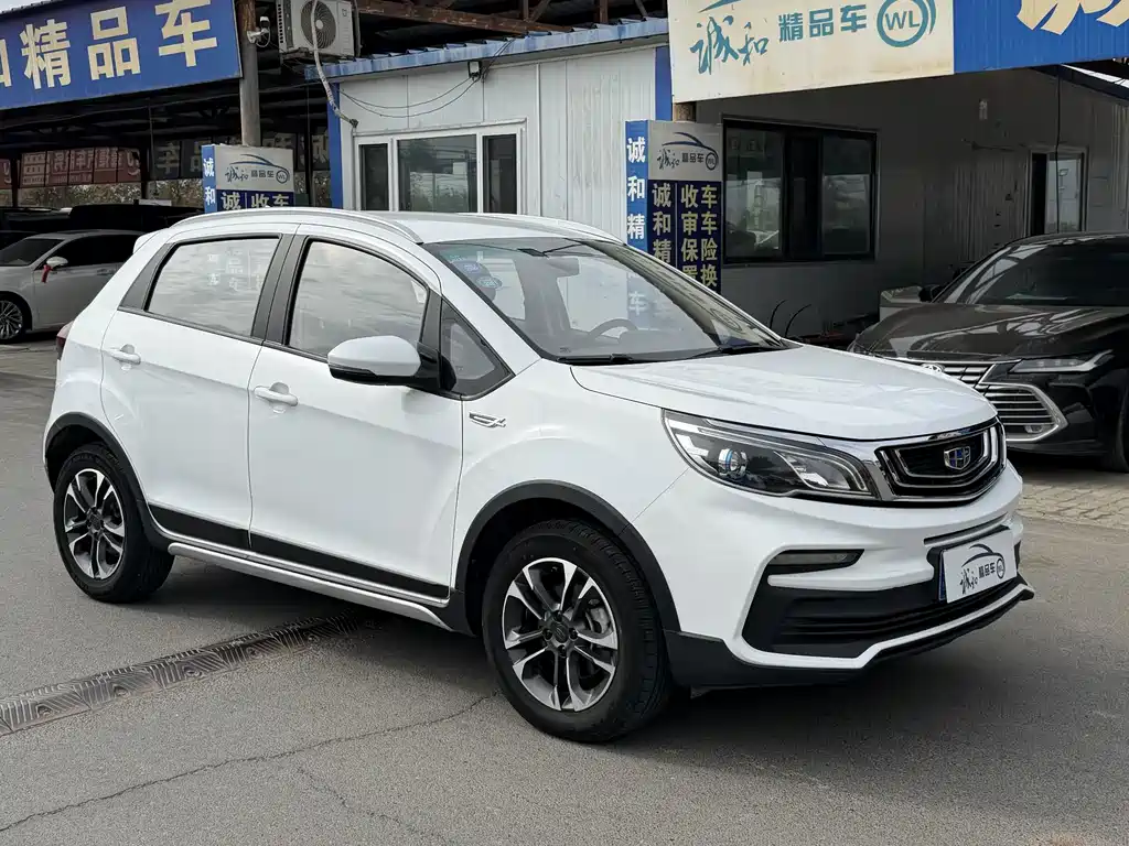 Geely Vision X3 — миниатюра 3