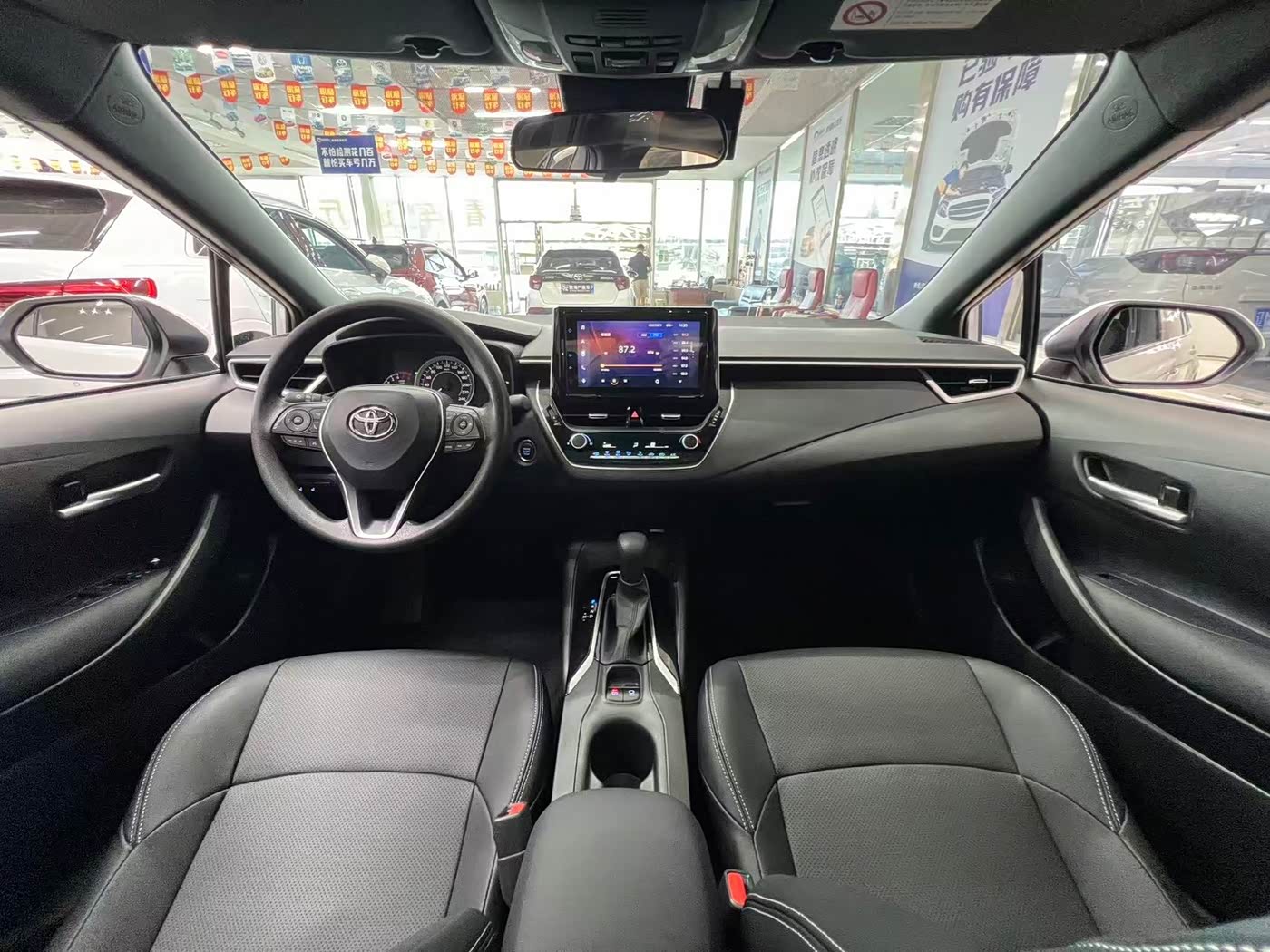 Toyota Levin 1.2 л 2022 г. Белый, пробег 27000 км