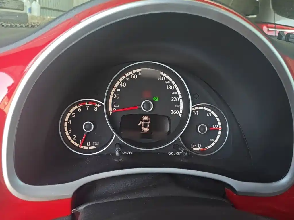 Volkswagen Beetle — миниатюра 4