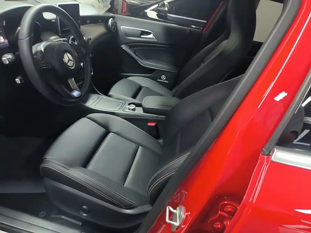 Mercedes-Benz GLA — миниатюра 15