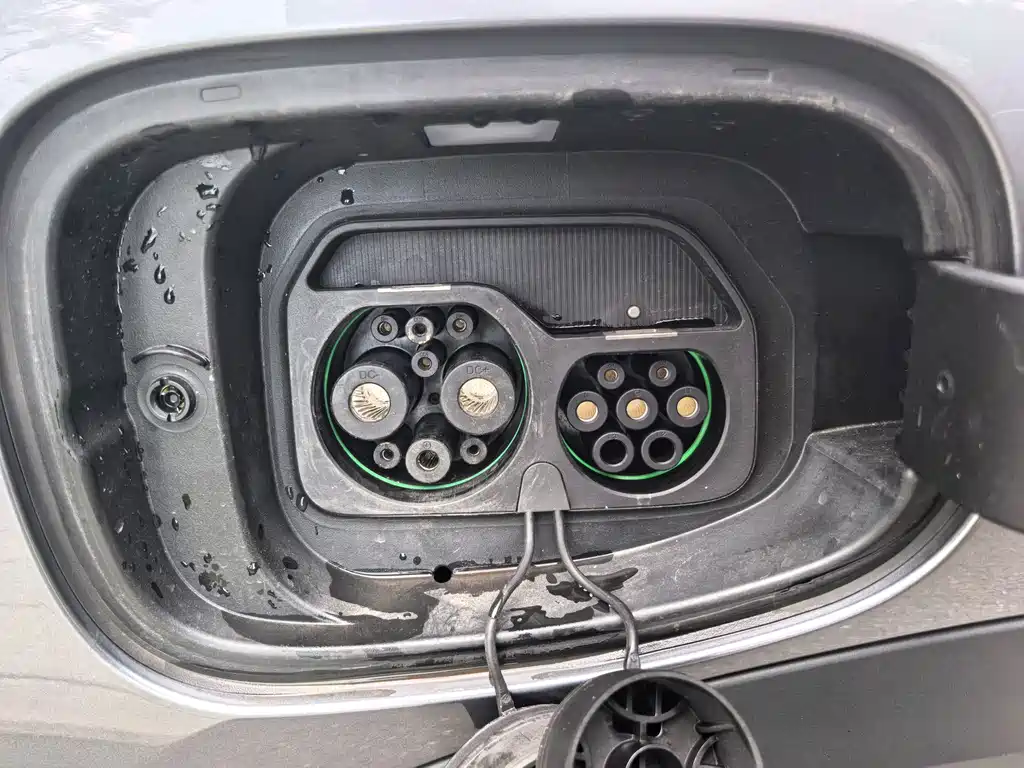BYD Yuan UP — миниатюра 16
