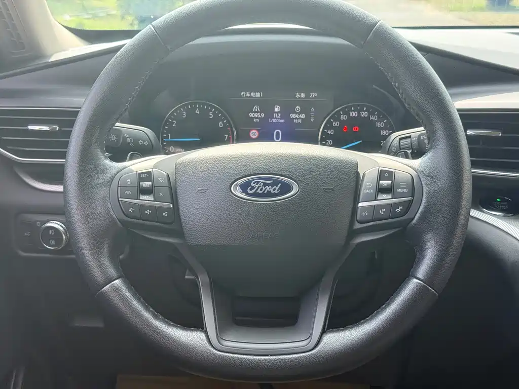 Ford Explorer — миниатюра 21
