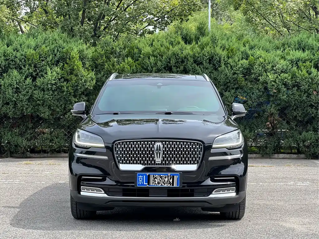 Lincoln Aviator (Import) — миниатюра 2
