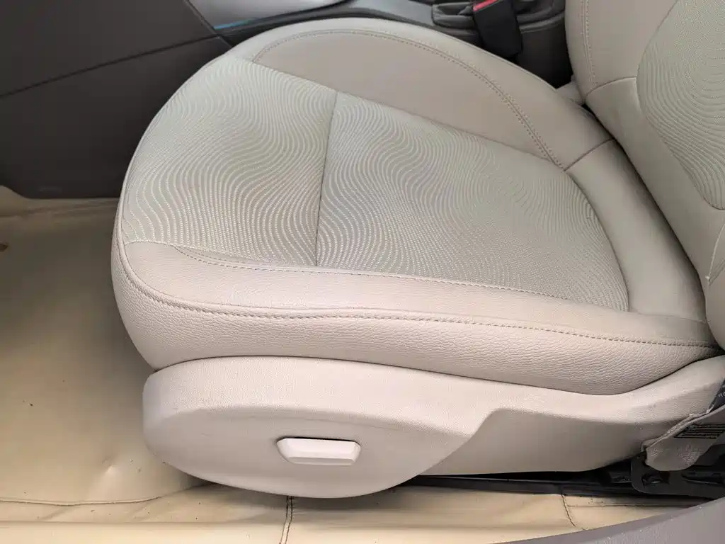 Buick Excelle — миниатюра 20