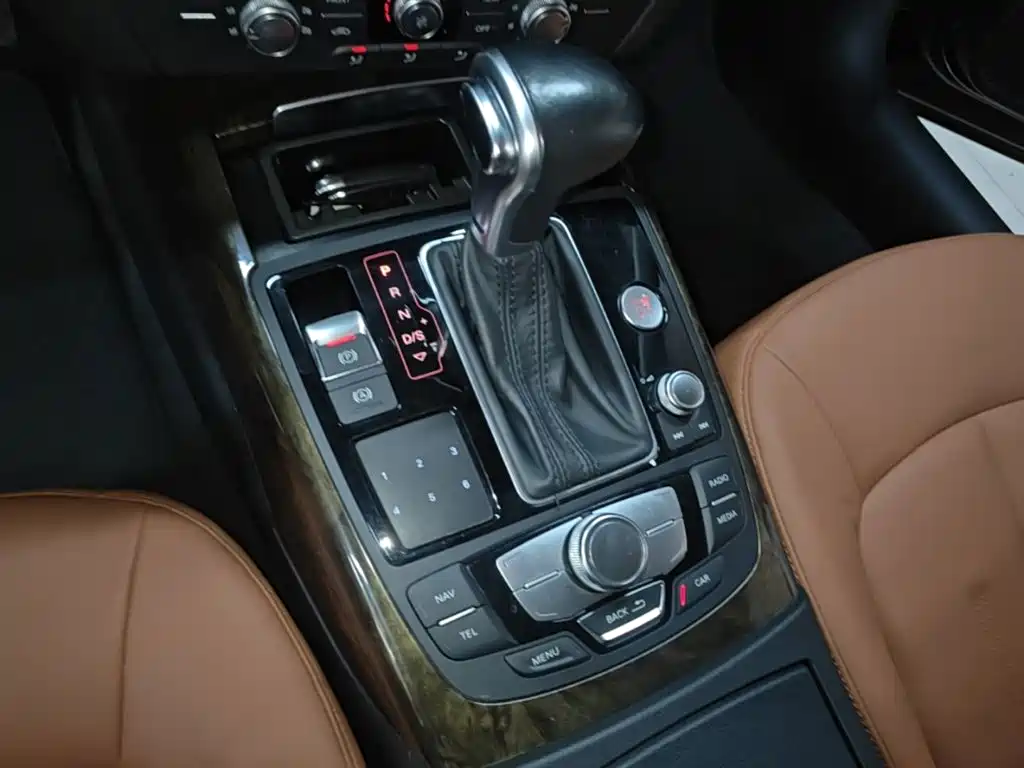 Audi A6L — миниатюра 14