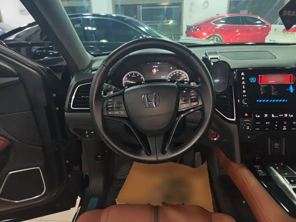 Honda UR-V — миниатюра 11