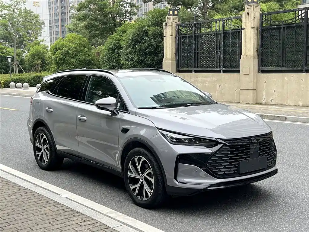 BYD Tang 2025 Smart Drive DM-i 115KM Flagship